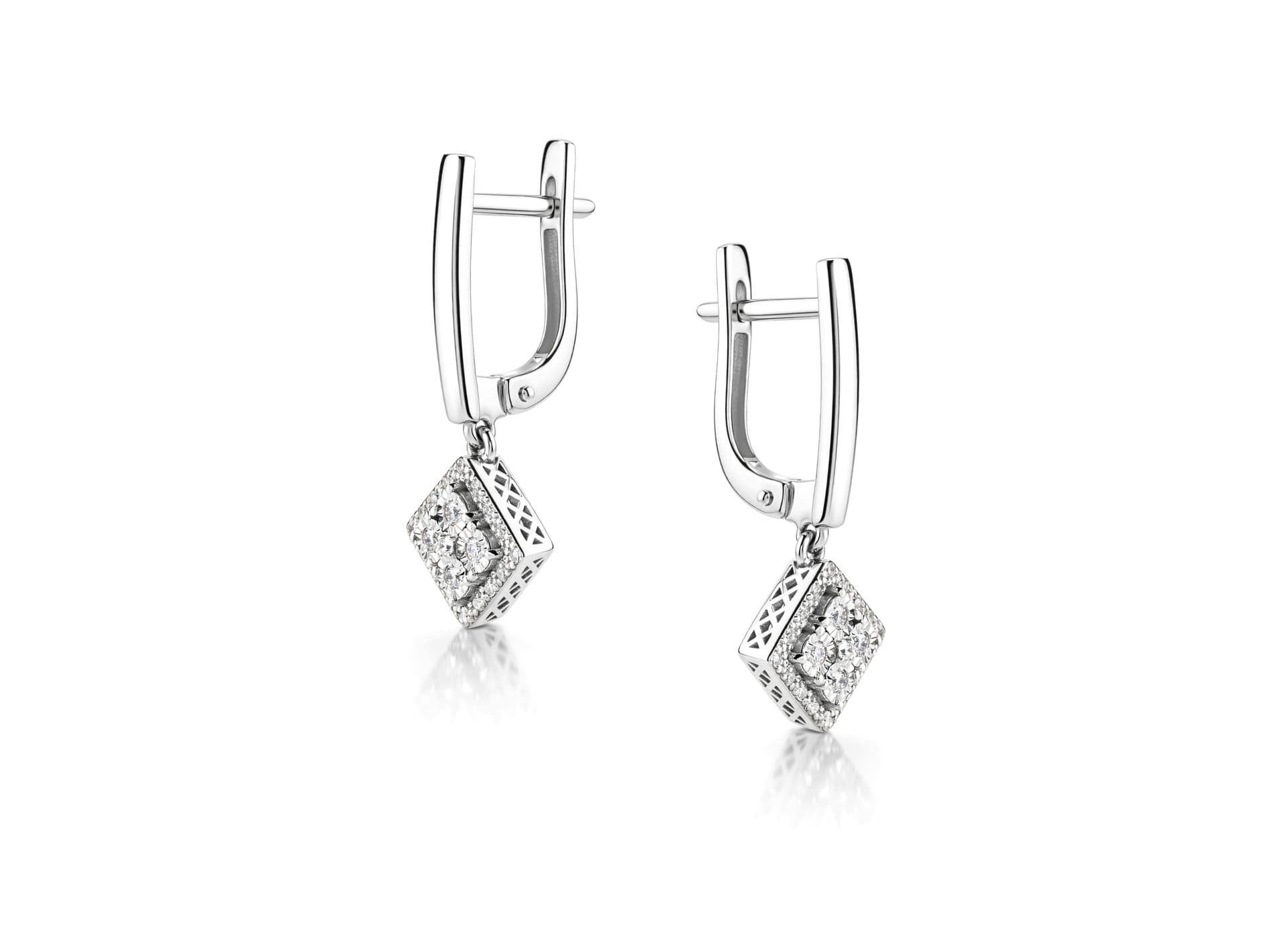 Серьги из золота 585 с бриллиантами
