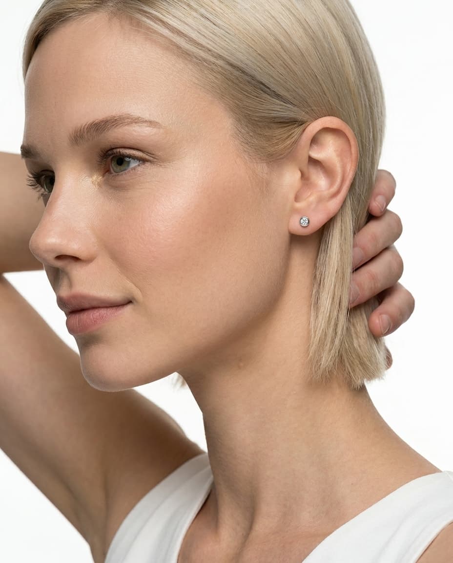 Серьги из золота 585 с бриллиантом