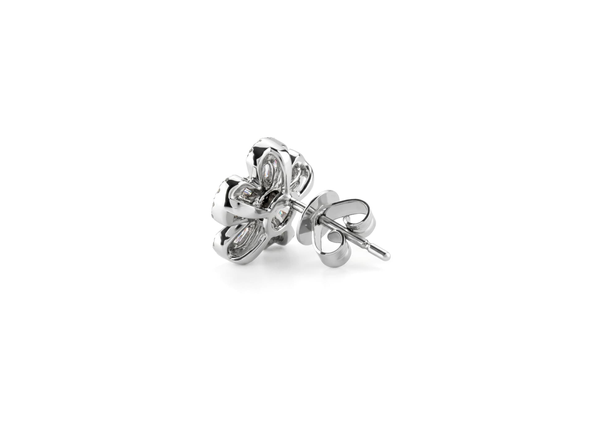 Серьги из золота 585 с бриллиантами