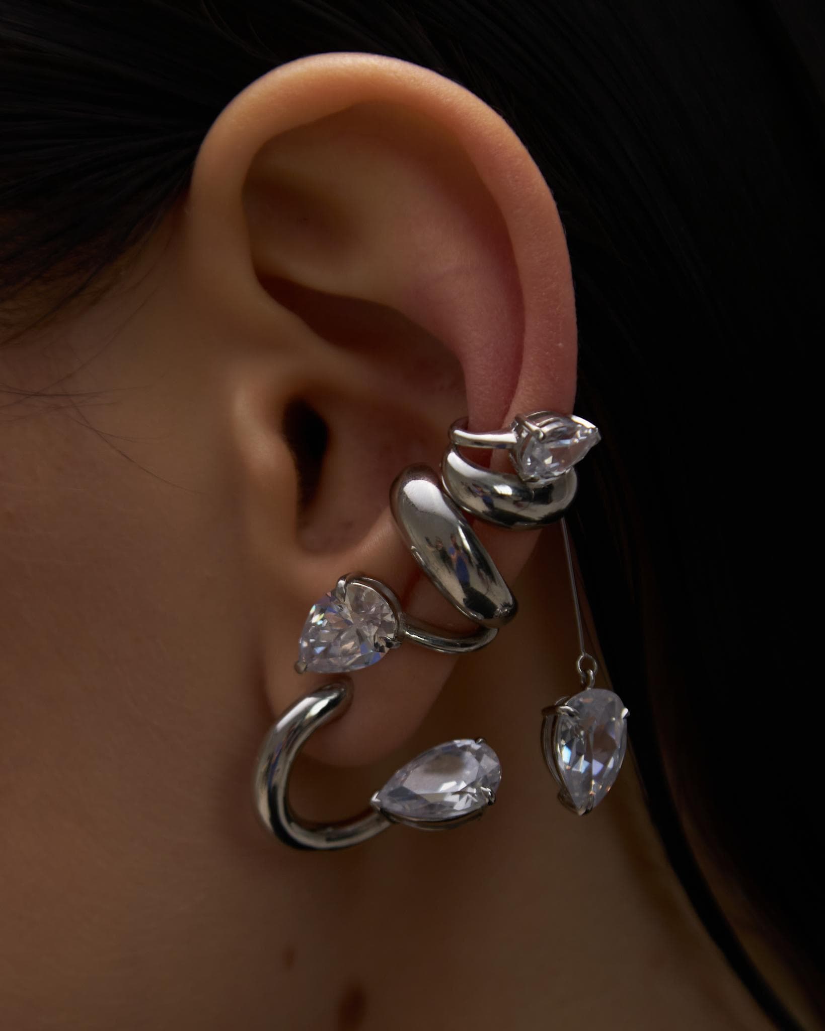 Серьги из латуни с фианит
