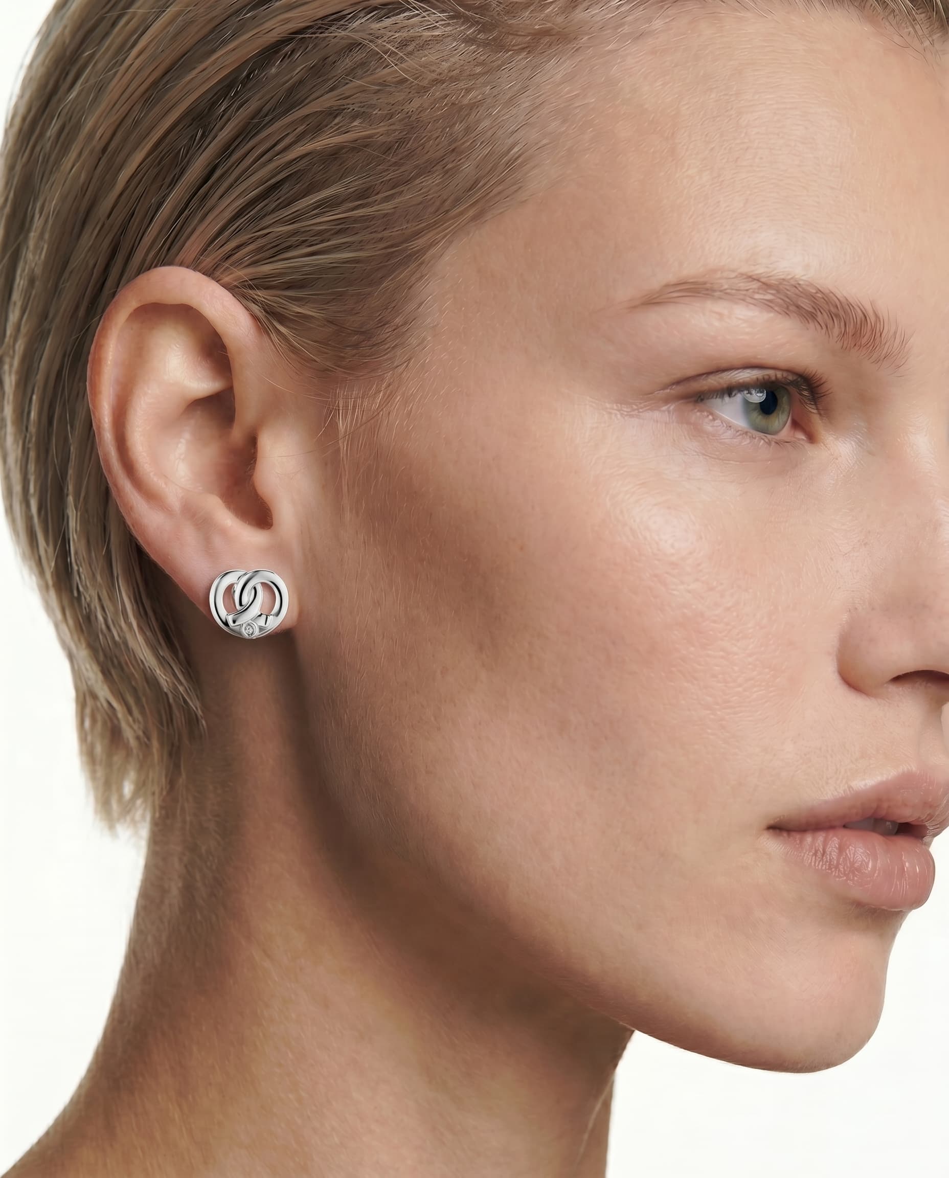 Серьги из серебра 925 с фианитами