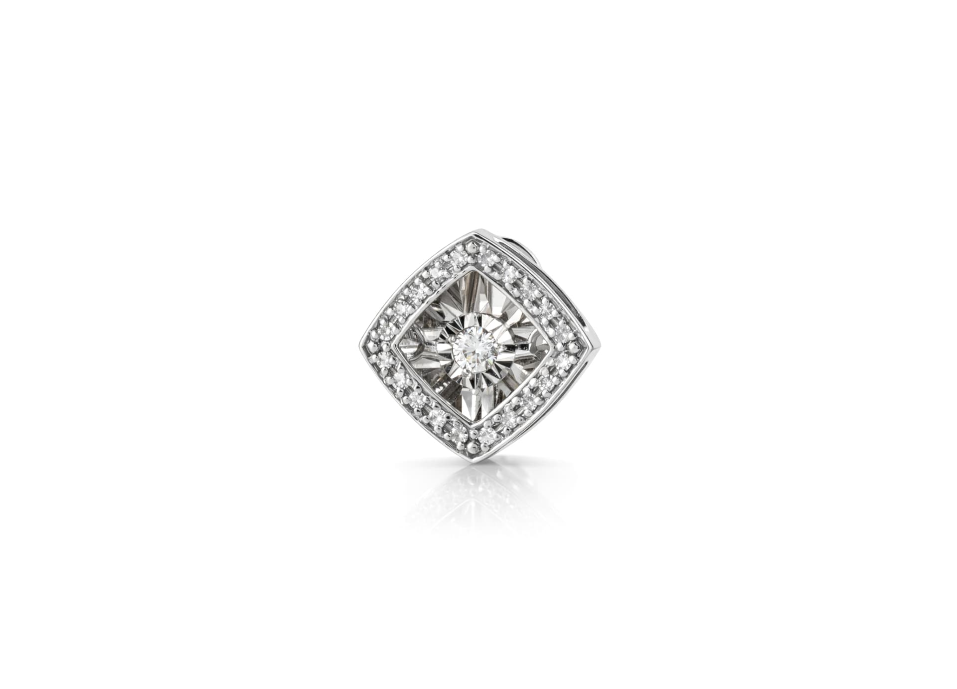 Серьги из золота 585 с бриллиантом