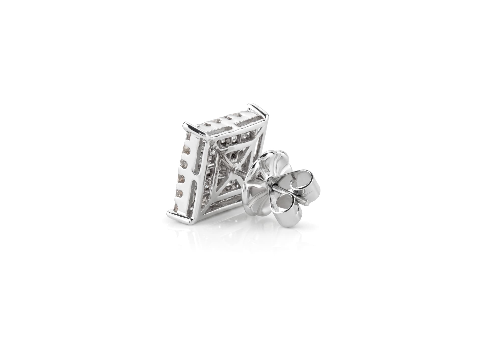 Серьги из золота 585 с бриллиантами