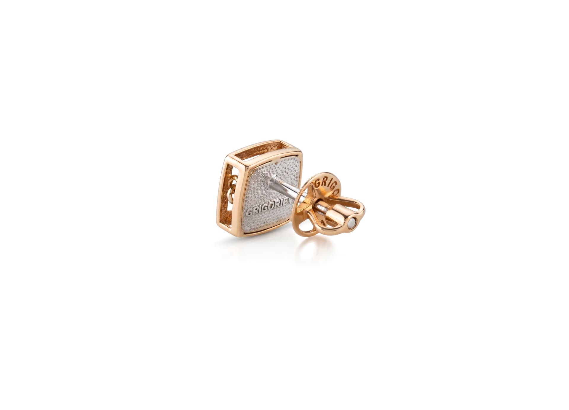 Серьги из золота 585 с бриллиантами