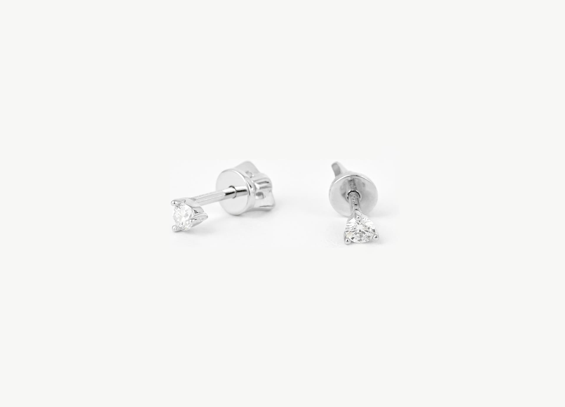 Серьги из серебра 925 с выращенными бриллиантами