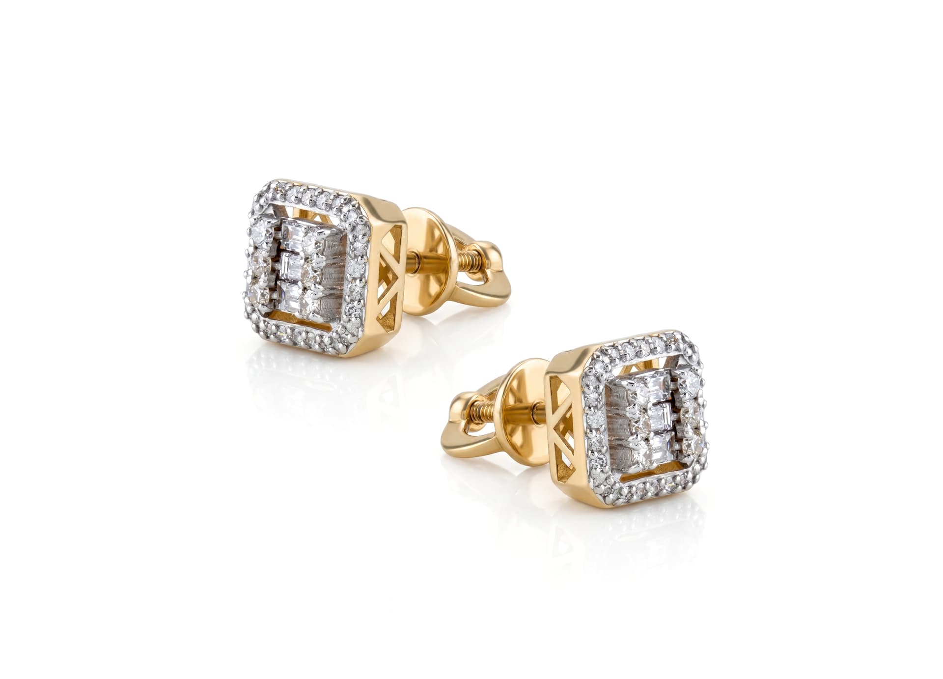 Серьги из золота 585 с  бриллиантом