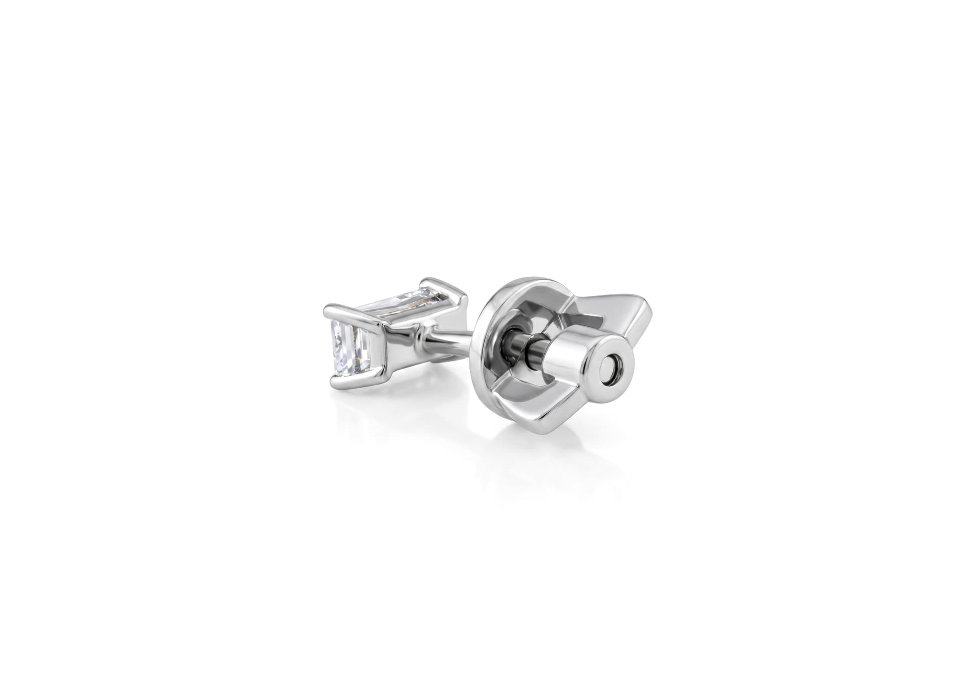 Серьги из серебра 925 с выращенными бриллиантами