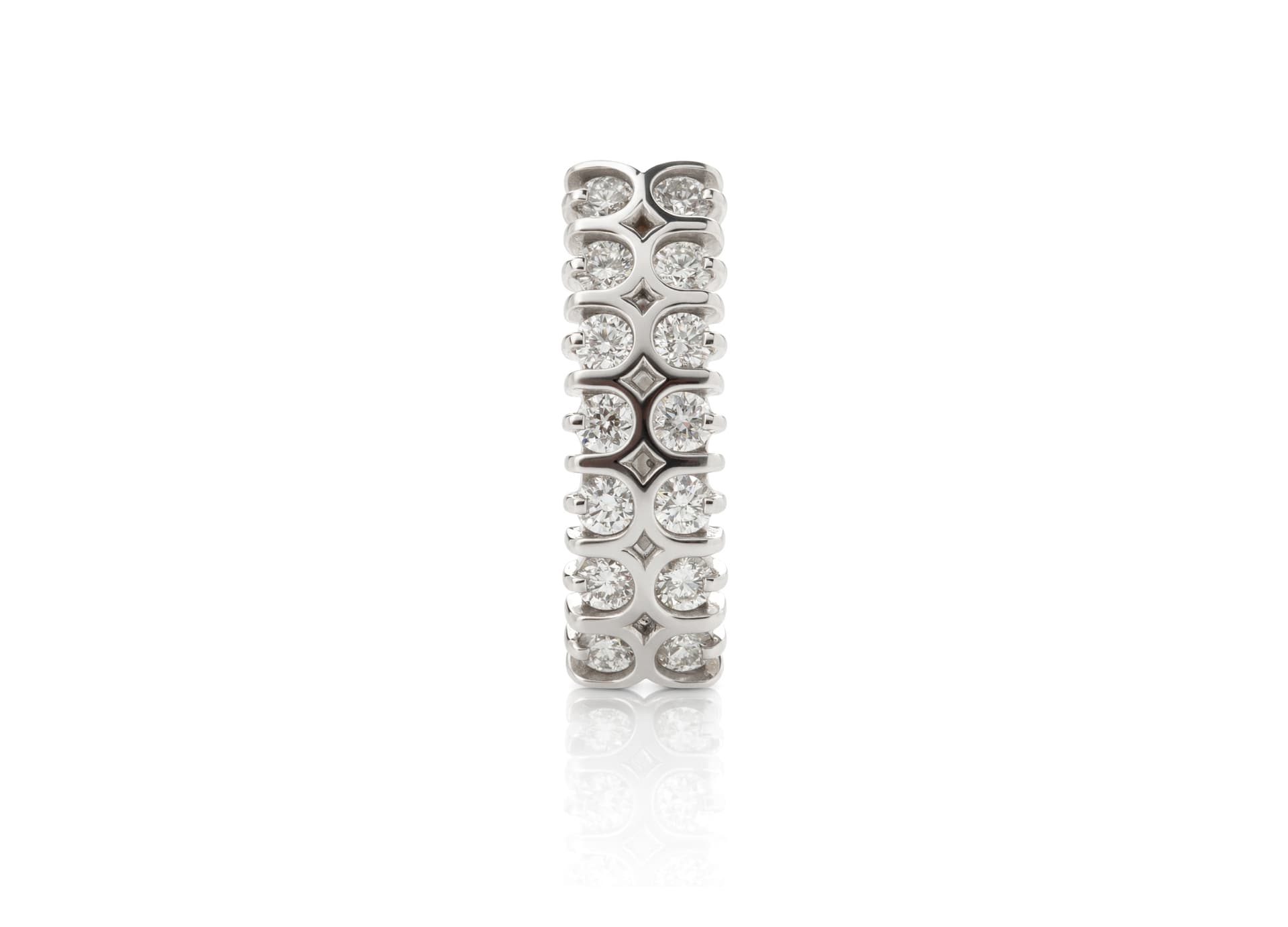 Серьги из золота 585 с бриллиант