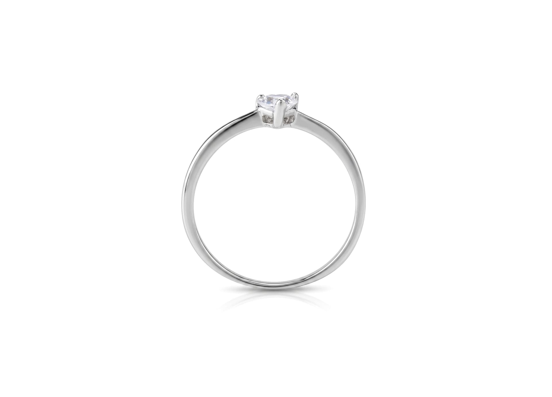 Кольцо из серебра 925 с кубическим цирконием