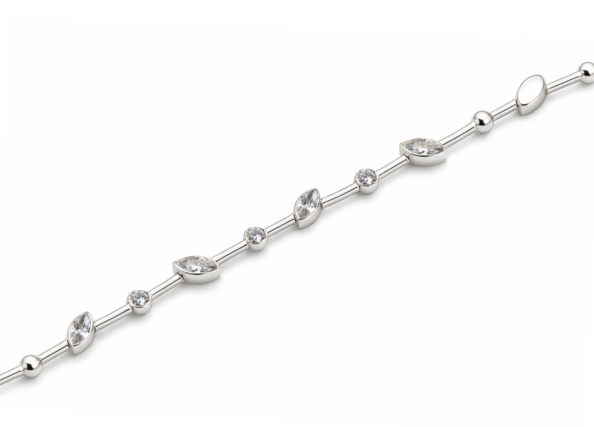 Колье из серебра 925 с фианитами